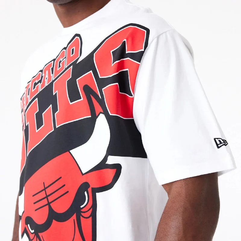 Chicago Bulls NBA Large Wordmark White Oversized T-Shirt