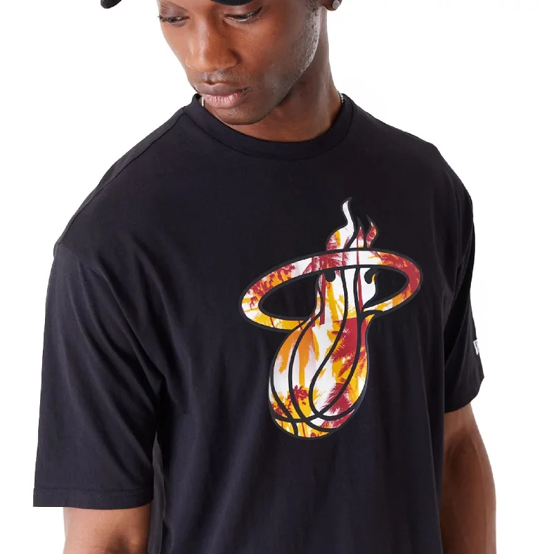 Miami Heat NBA Large Infill Black Oversized T-Shirt