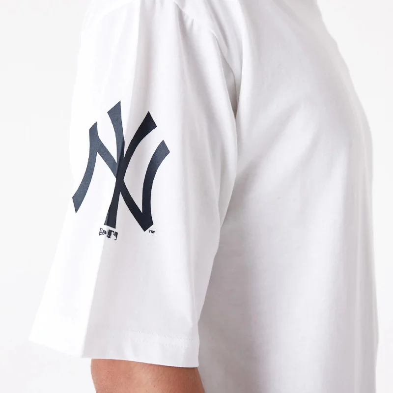 New York Yankees Baseball Oversized Graphic White T-Shirt