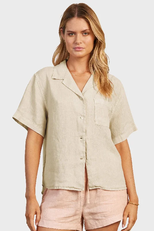 Vacation Short Sleeve Shirt