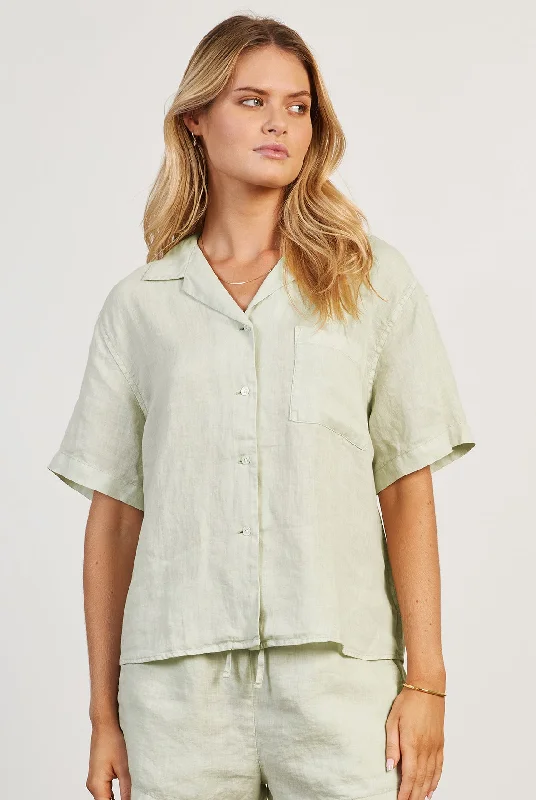 Vacation Short Sleeve Shirt