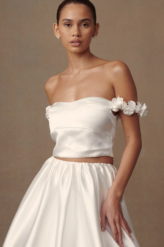 Karrie Cropped Satin Rose Bodice - White