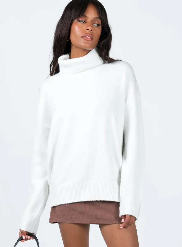 Oswin Turtleneck Jumper White