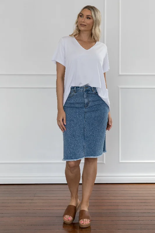 Frayed Denim Skirt in Mid Wash