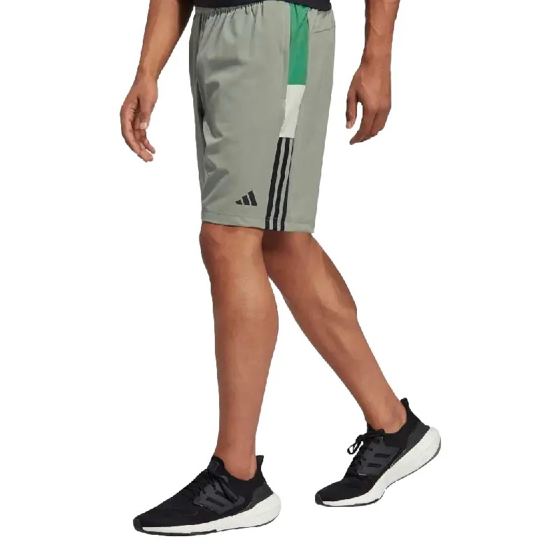 adidas - Men's Training Colorblock 3-Stripes Shorts (IN5058)