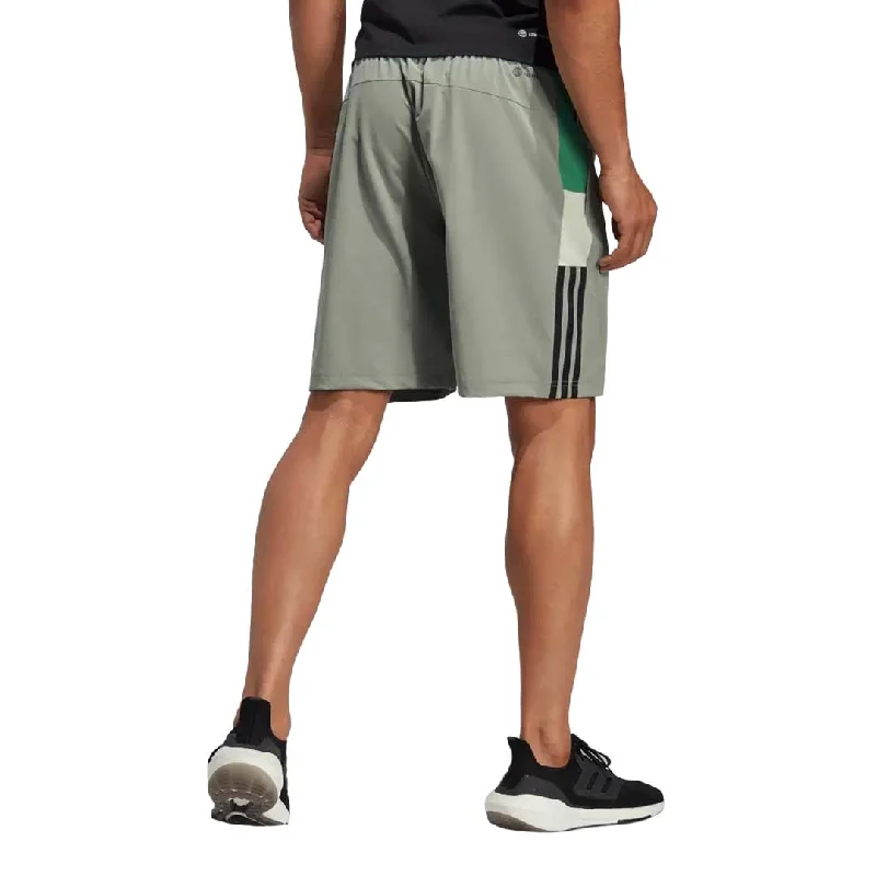 adidas - Men's Training Colorblock 3-Stripes Shorts (IN5058)